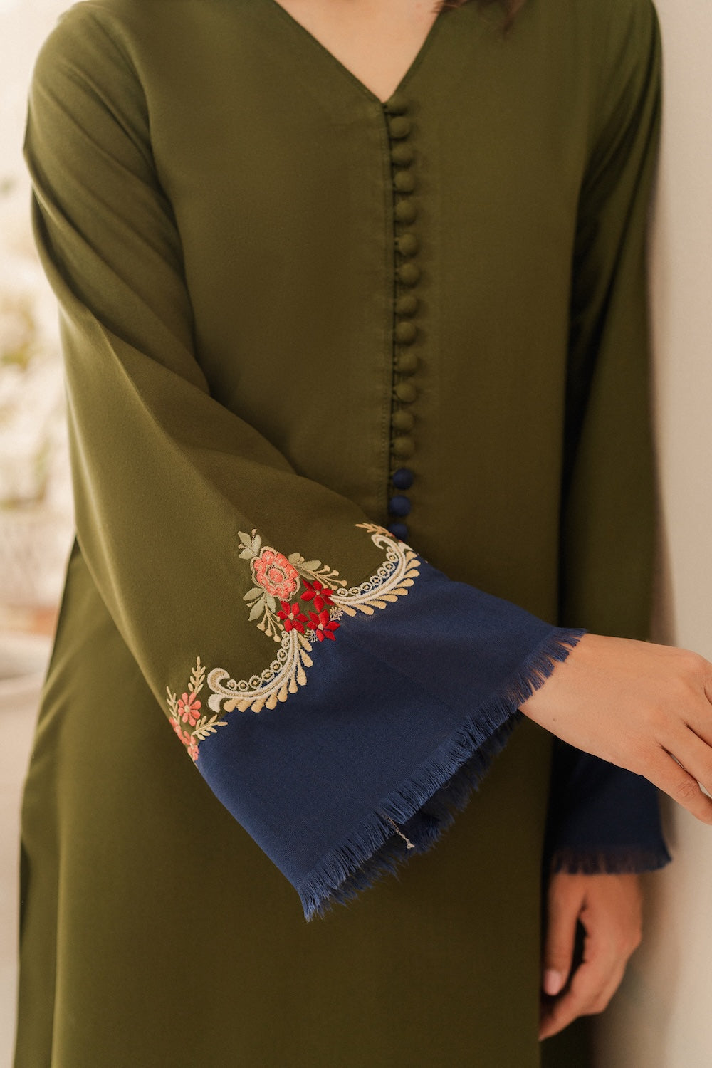 Dhanak Unstitched 3pc Embroidery