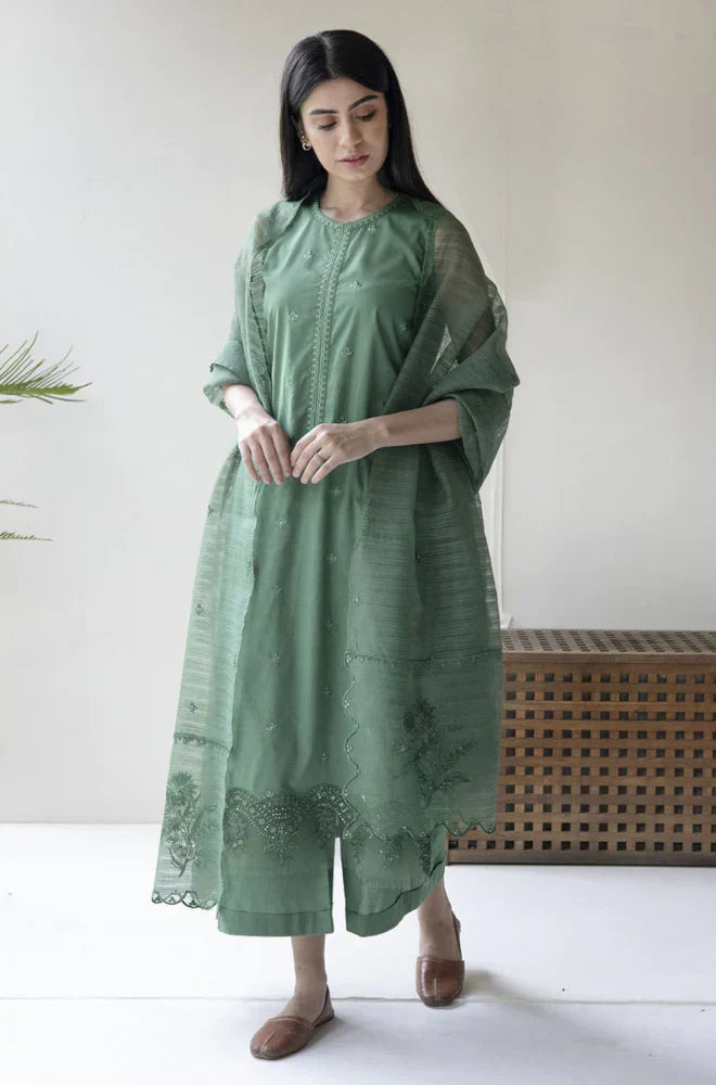 3PC Lawn Embroidered Shirt With Organza Embroidered Dupatta