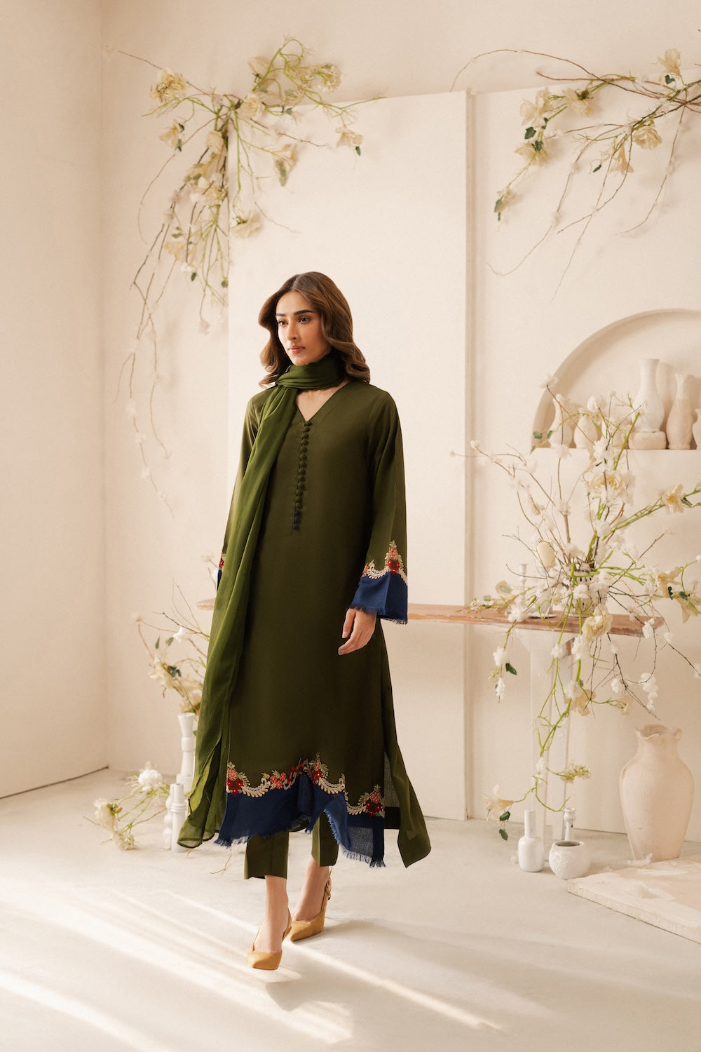 Dhanak Unstitched 3pc Embroidery